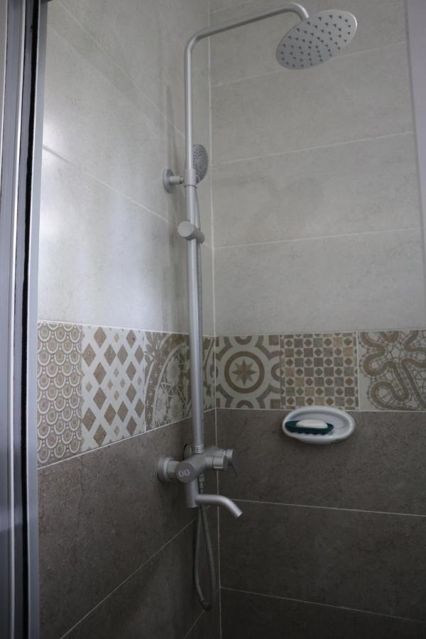Jambo Villa, Beautiful Private At 2 Minutes From The