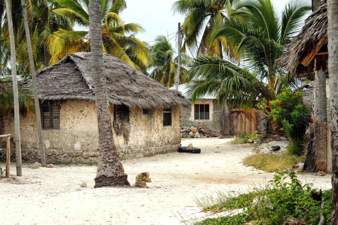 Villa Jambo Villa, Beautiful Private At 2 Minutes From The *